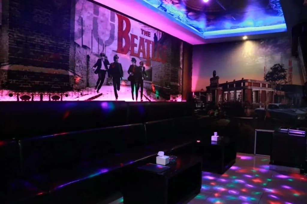 Hotel California - photo 21