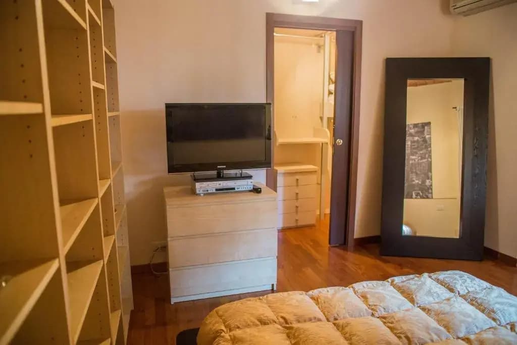 Ancient Roman Apartment - photo 8