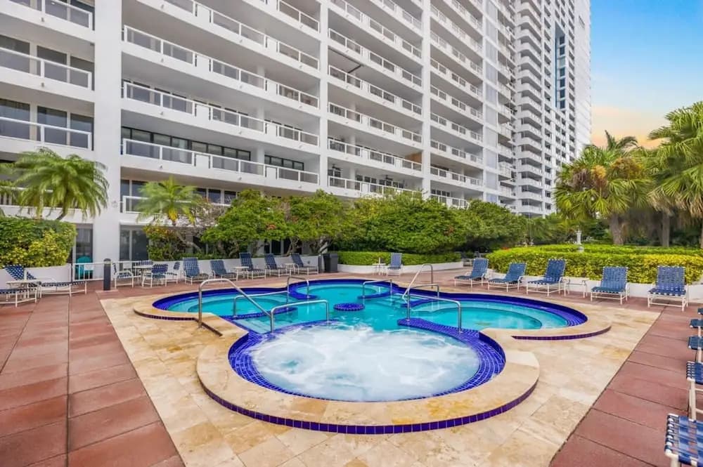 The Grand Wonder Biscayne(No Front Desk Contact The 5 Days In Advance) - photo 28