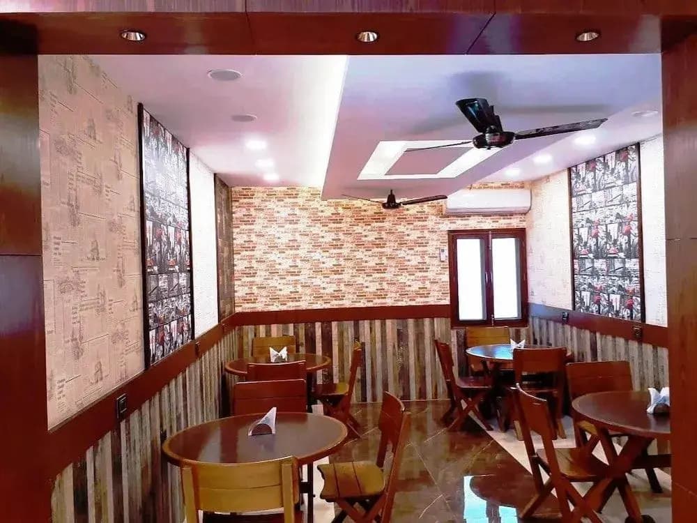 Hotel Ganga Azure - photo 24