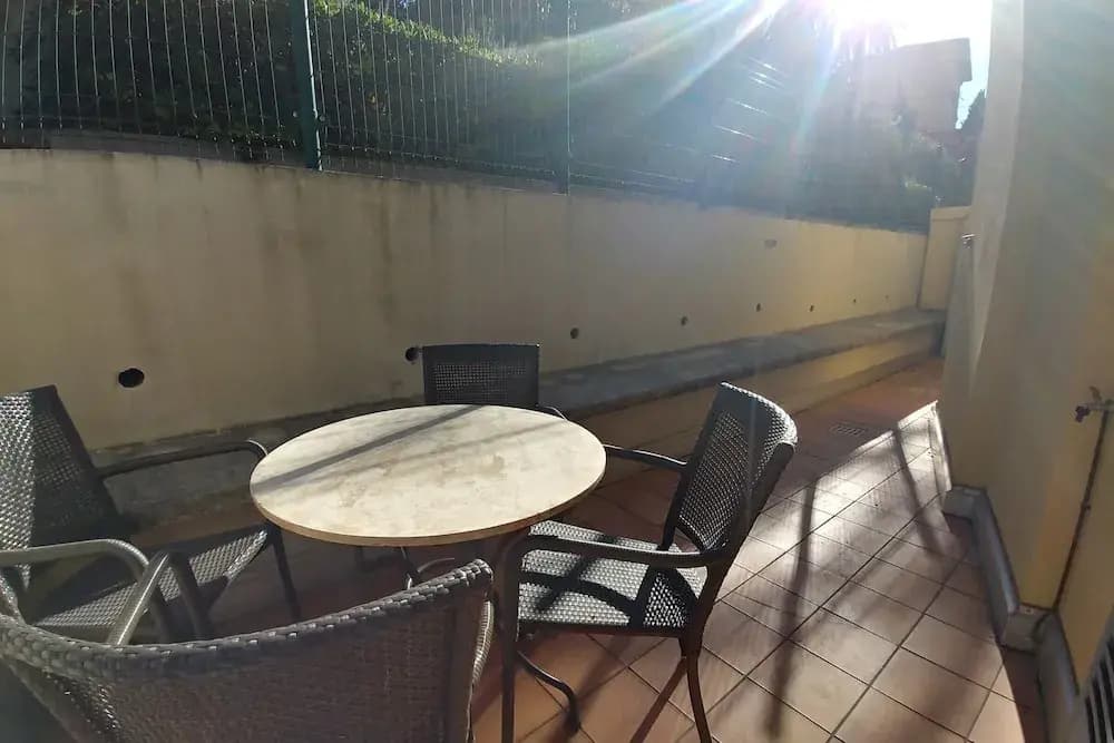 Nice 2 Room Apartment With Terrace - Vieux Nice - photo 12