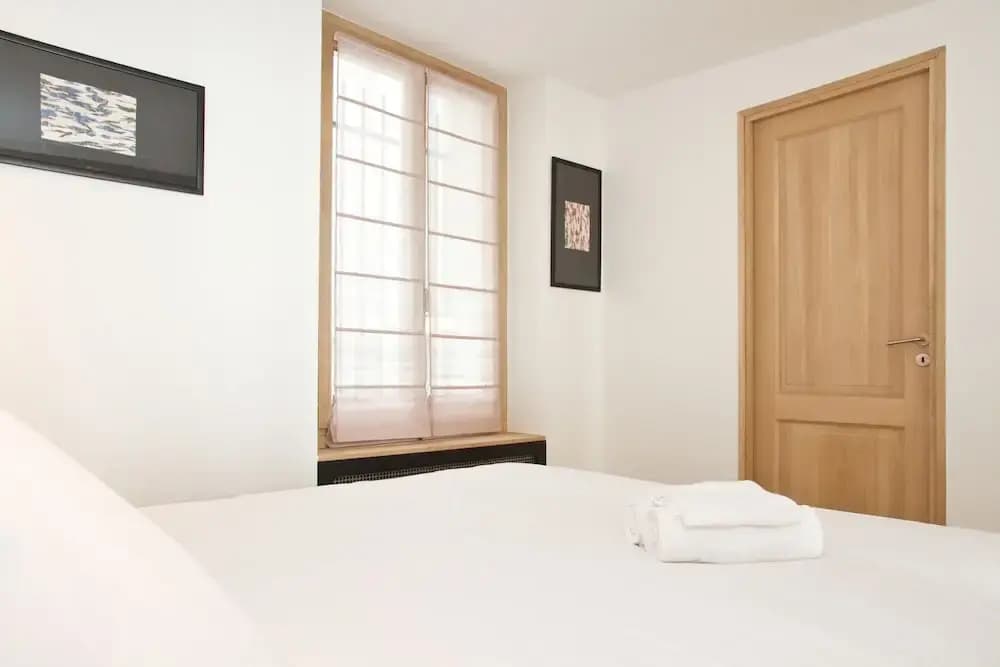 St. Germain des Pres Mabillon Apartment - photo 6