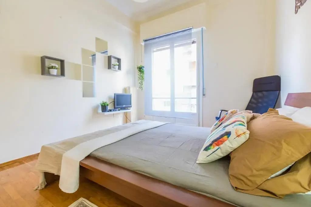 Cute flat in Central Athens - photo 2