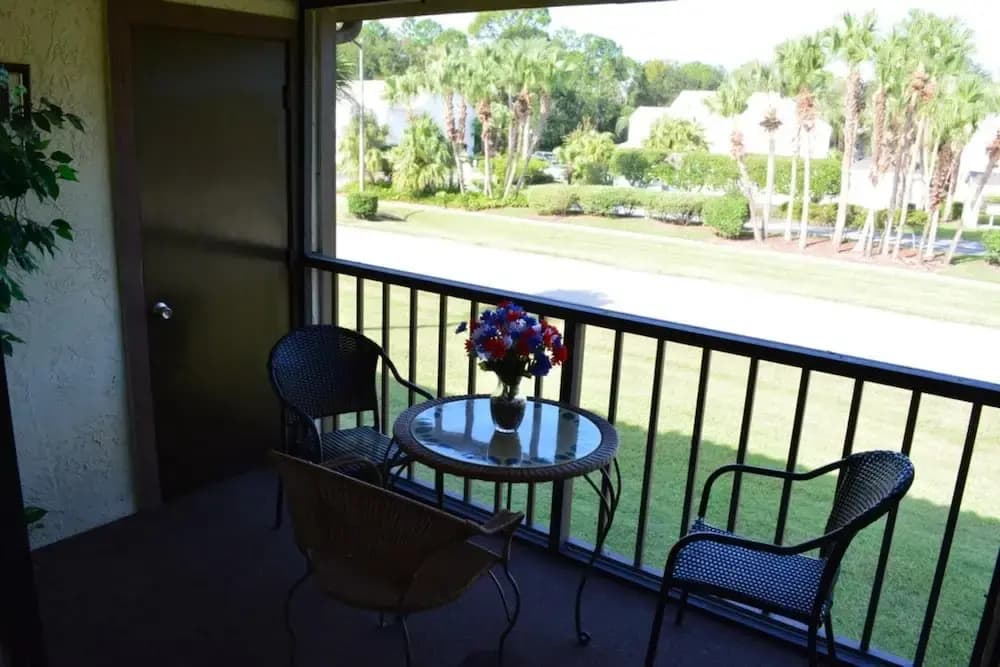Beautiful 2 Bedroom 2 Bath Condominium - main photo