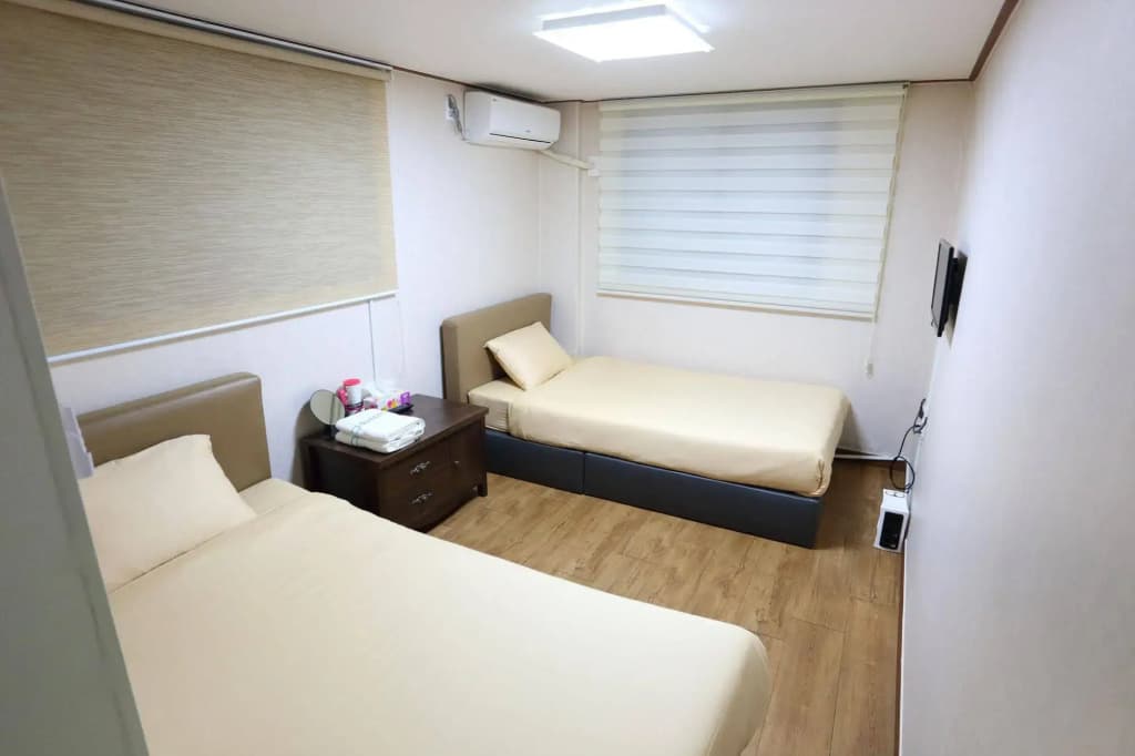 Olive Hostel - photo 3