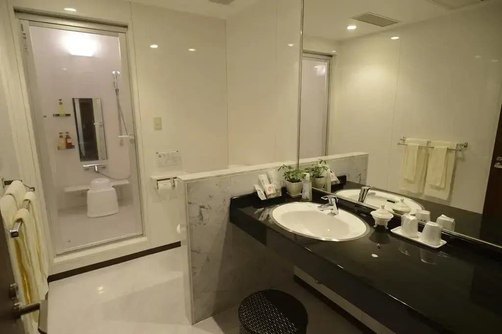 Midosuji Hotel - photo 17