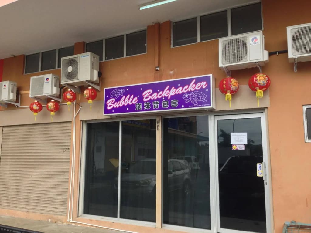 Bubble Backpackers - main photo
