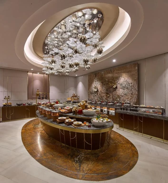 The Ritz-Carlton Jakarta, Pacific Place - photo 11