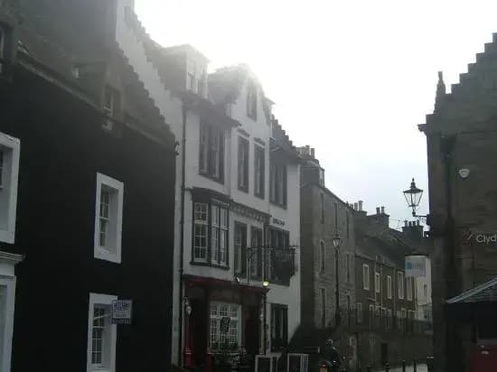 Crawsteps - main photo