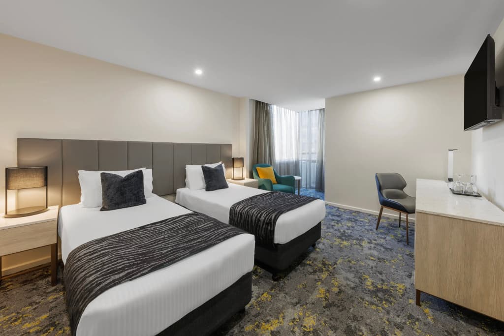 Hotel Grand Chancellor Melbourne - photo 3