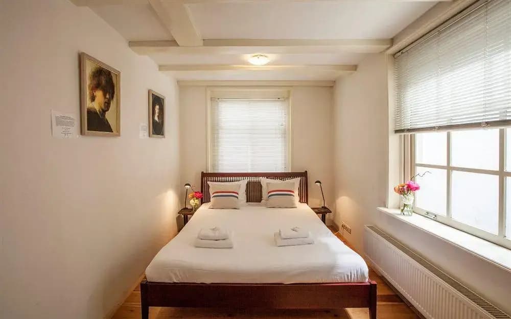 Old Masters Apartment - photo 3