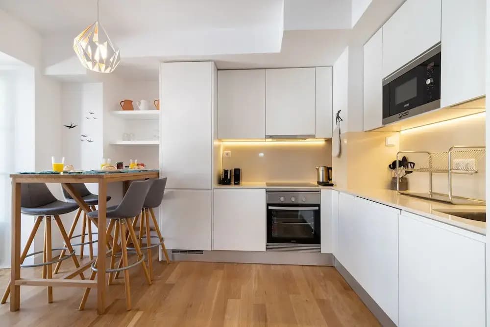 Portuguese Modern Style Flat - photo 15
