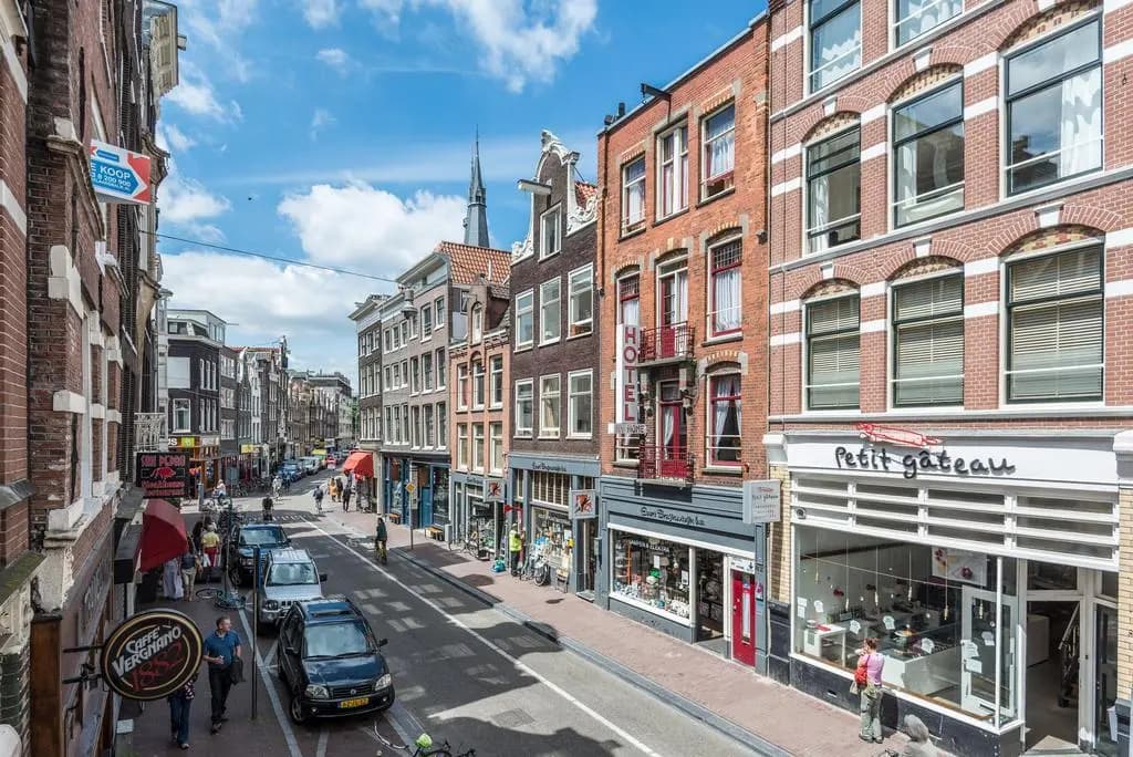 Amsterdam Center View - photo 7