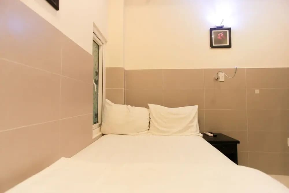 OYO 1072 Dragon Hotel - photo 4