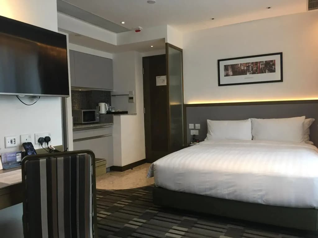Hotel One Eighteen - photo 3