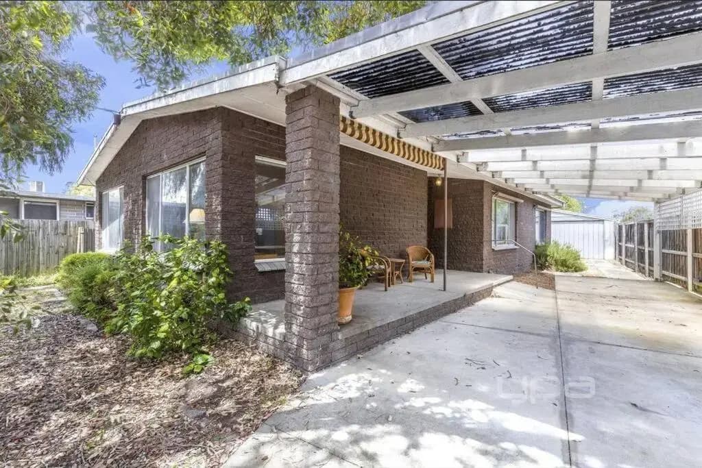 Rosebud Beachhouse Across from Beach - photo 7