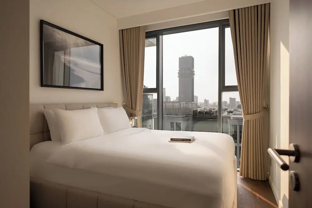 CR Concept Metropole High-end Apartment - photo 4