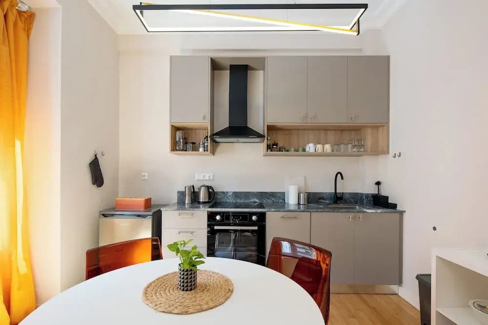 Spark 2-Bedroom Apartment in Athens - photo 18