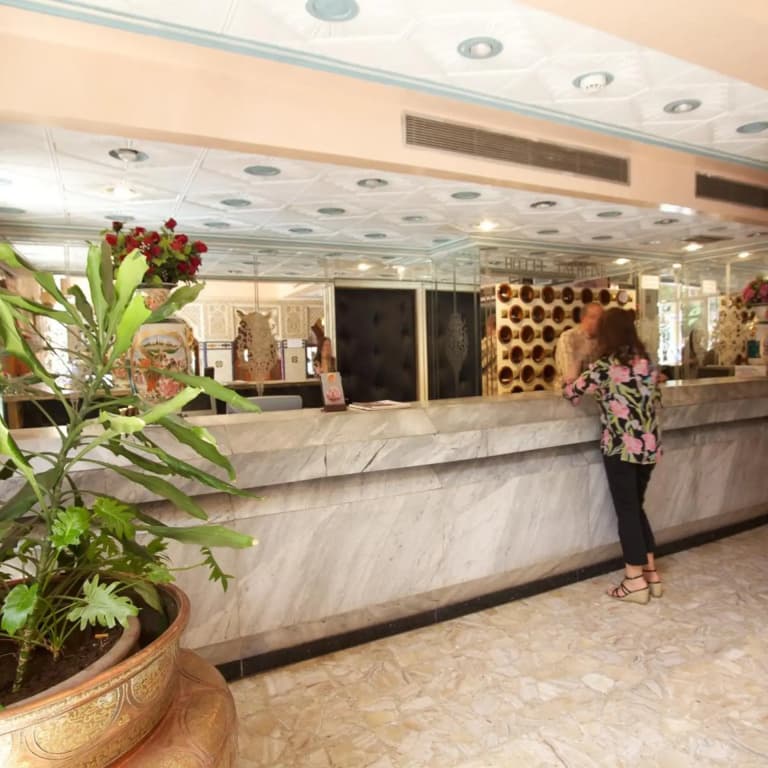 Hotel Tachfine - photo 25