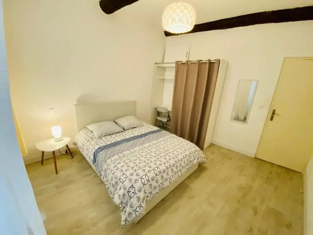 VIEUX NICE T4 - 55 m² entièrement rénové en 2021 - photo 2