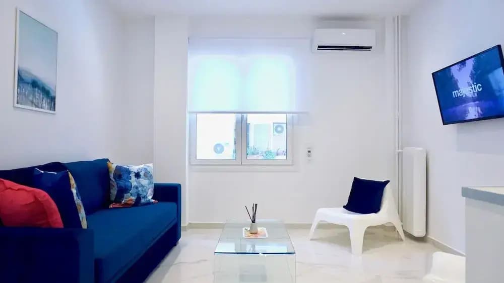 Chill Minimal Apt in Athens - photo 1