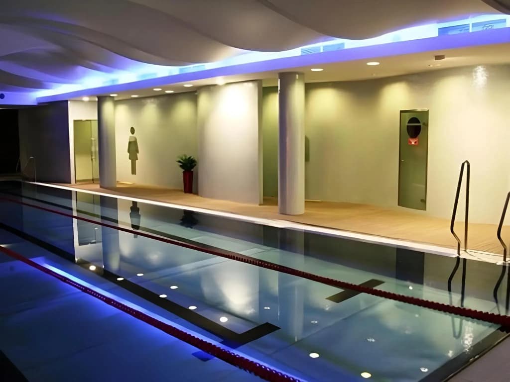 Town Hall Apartments - photo 14
