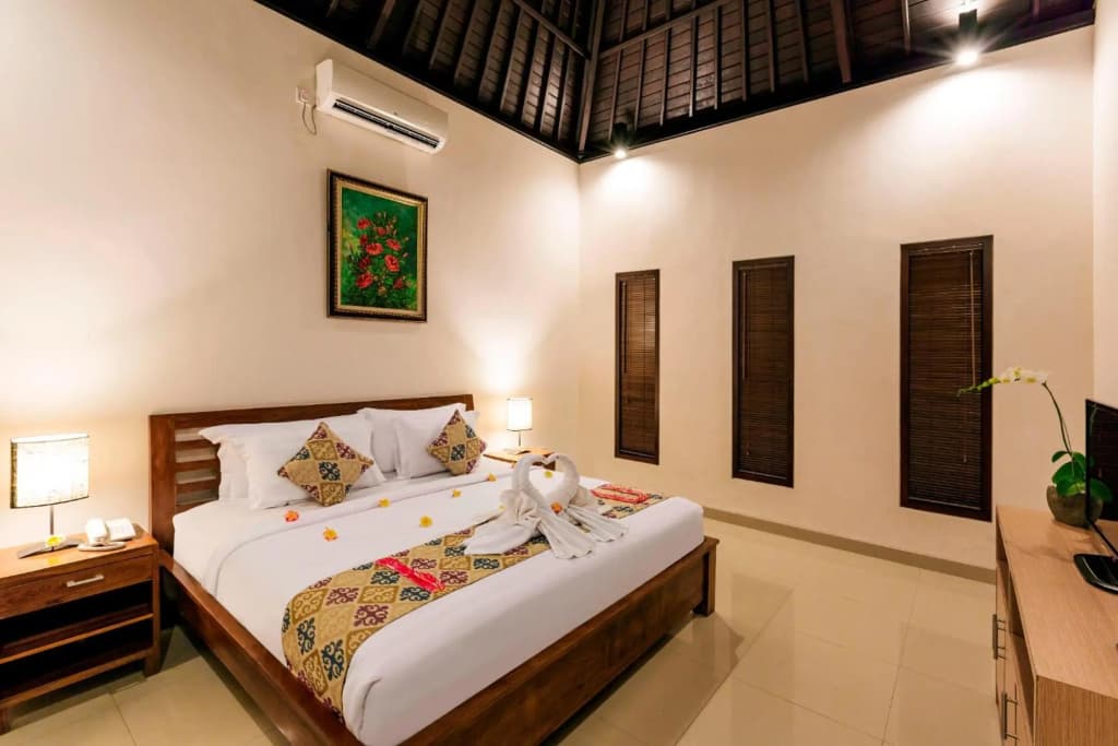 Kubal Villa and Living Seminyak - photo 32