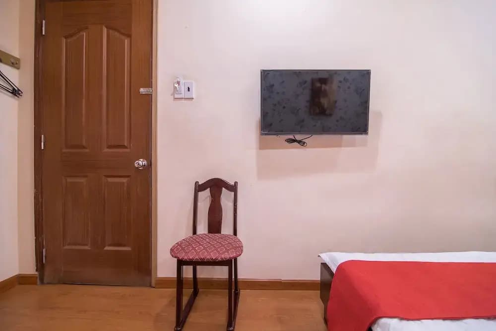 Reddoorz Duong Ba Trac Street - photo 2