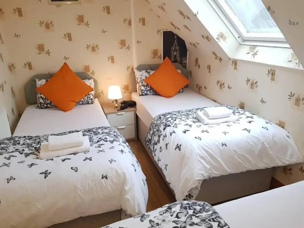 Newhaven Grand Apartment - photo 10