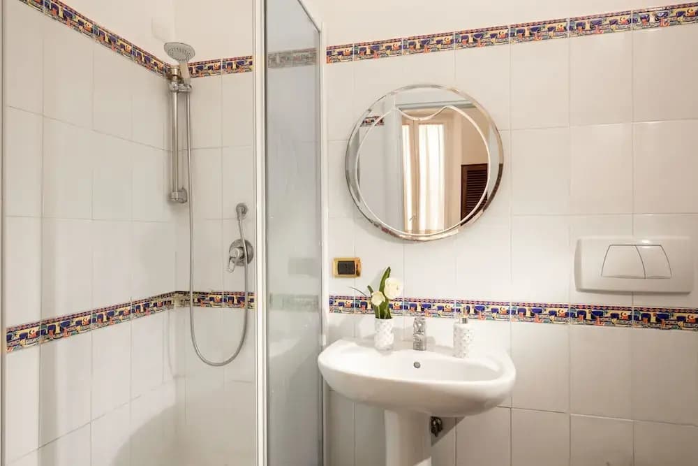 Vatican Suites Apartments - photo 9