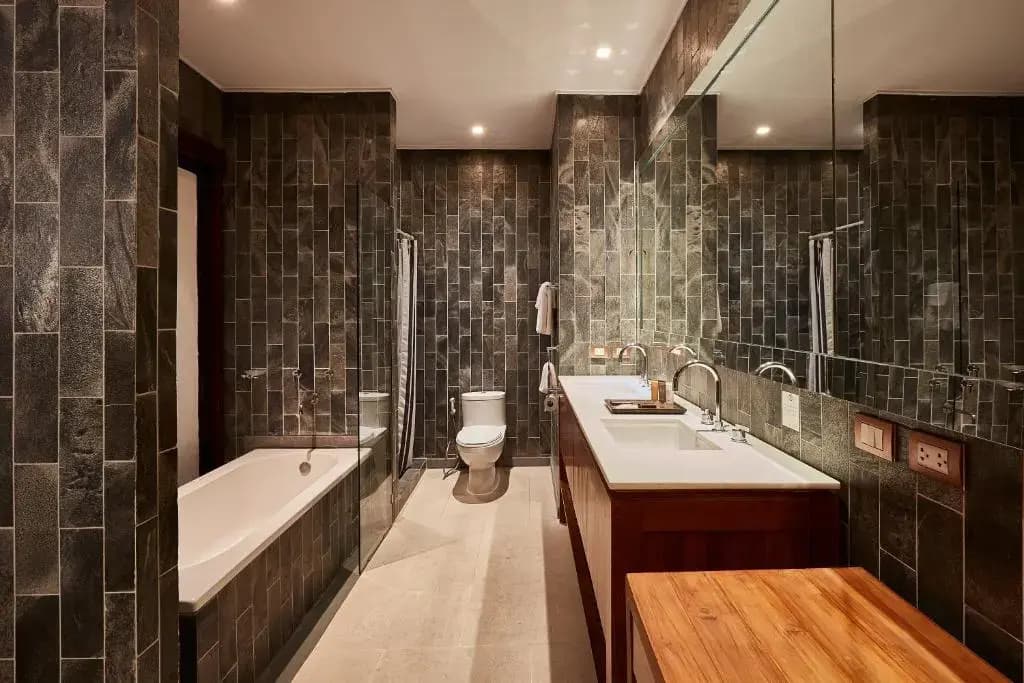 LUXX Langsuan Hotel - photo 10