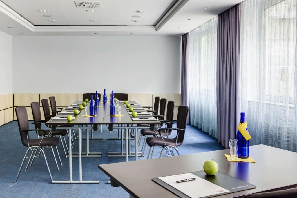 IntercityHotel Wien - photo 19