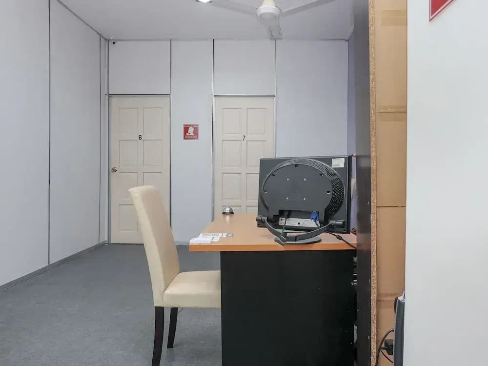 OYO 90180 Gemilang Hotel Kerteh - photo 5