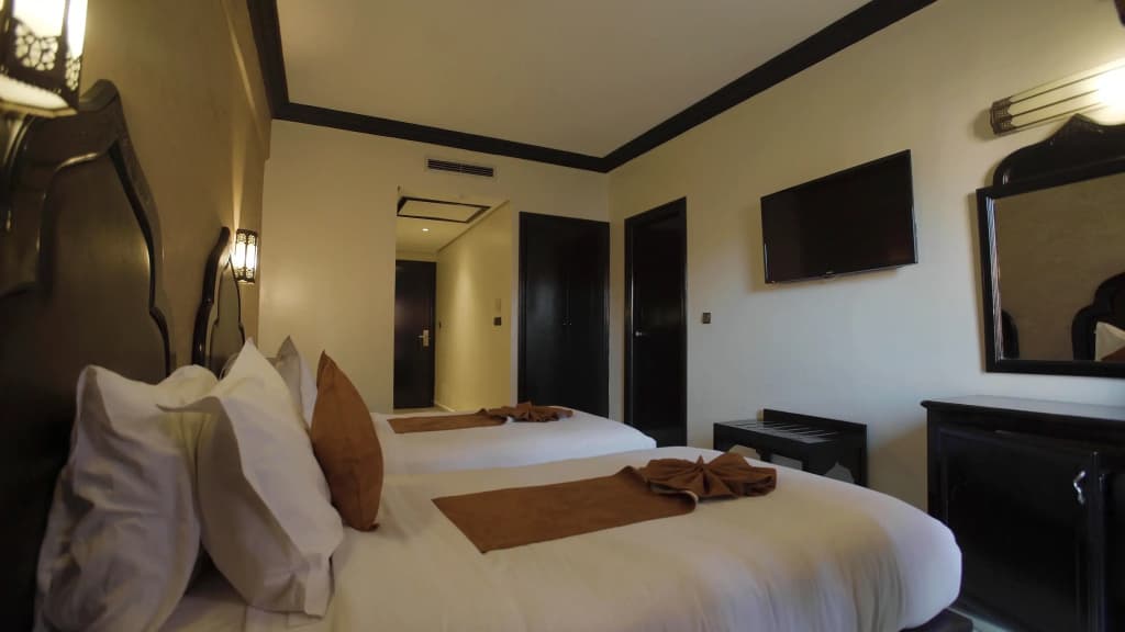 Hotel Imperial Plaza - photo 4