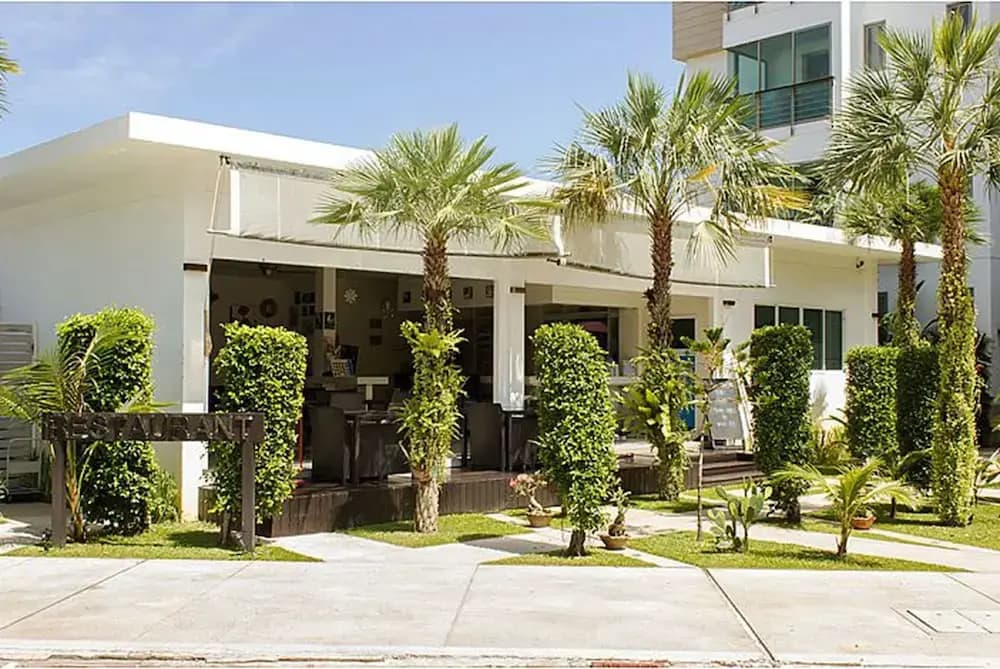 N212 Regent Apartments - photo 1