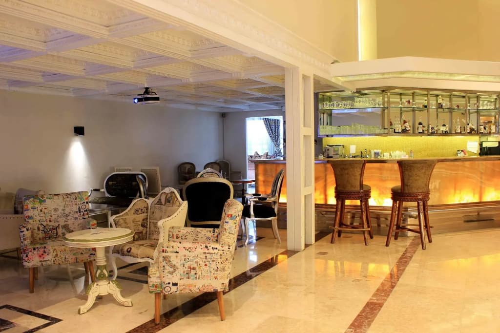Amos Cozy Hotel & Convention Hall - photo 22