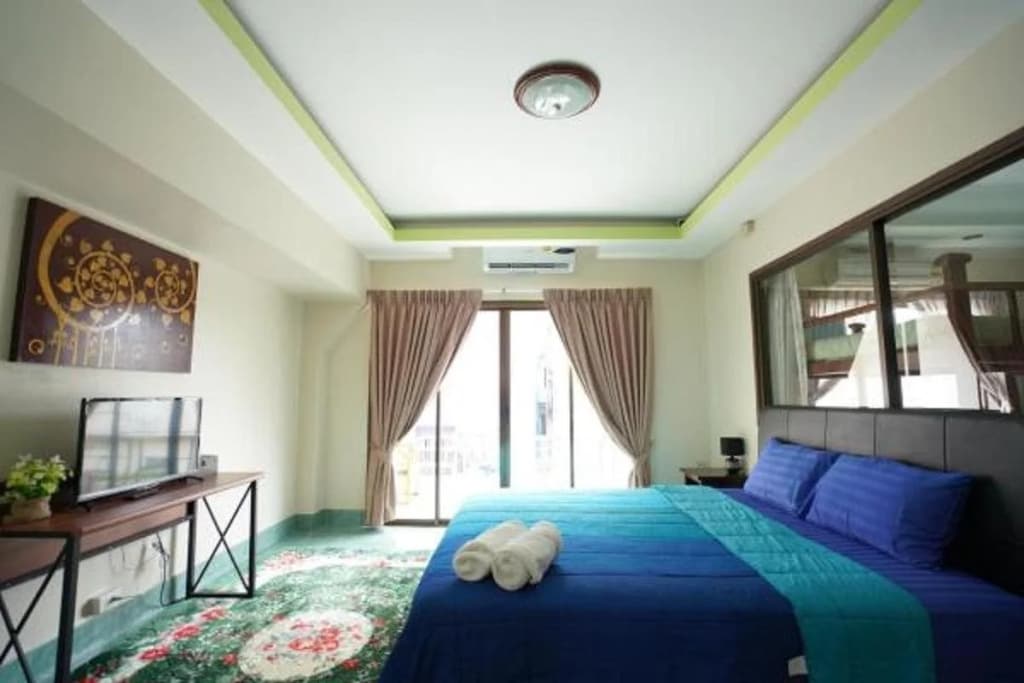 Maenam Lodge - photo 5