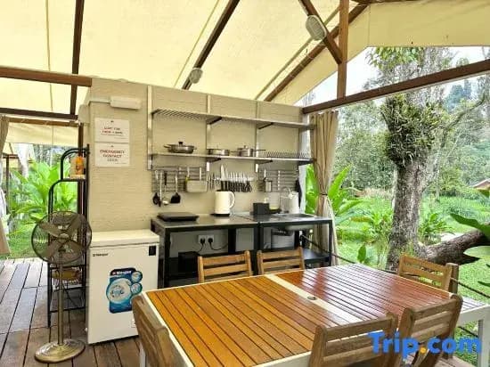 Canopy Villa Nuang Hill - photo 2