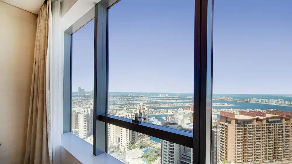 St-Palm Tower-2402 - main photo