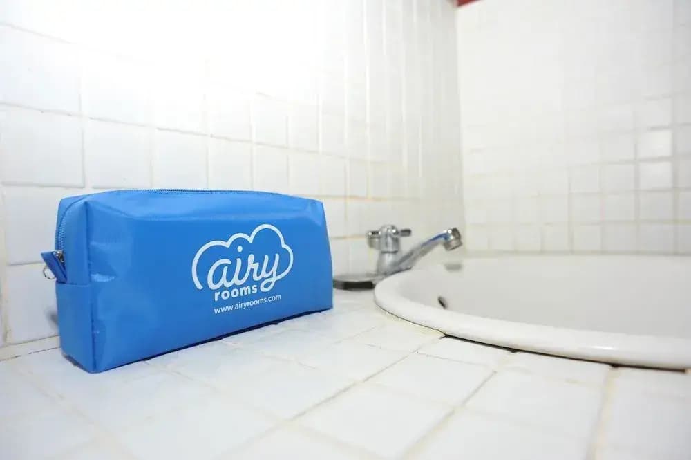 Airy Legian Dewi Sri Satu 14 Kuta Bali - photo 6