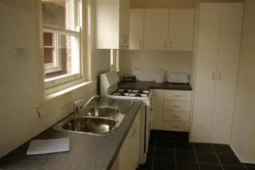 Accommodation Sydney Rockdale - photo 16