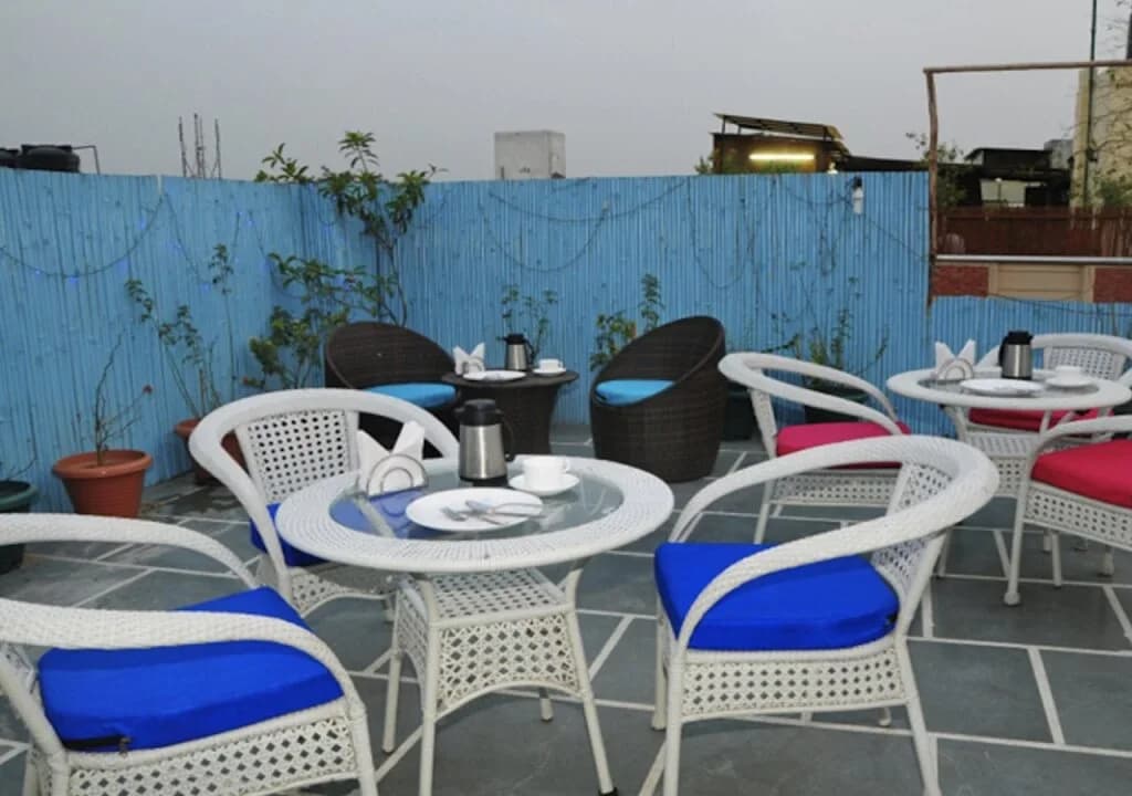 Hotel Vista Inn - photo 16