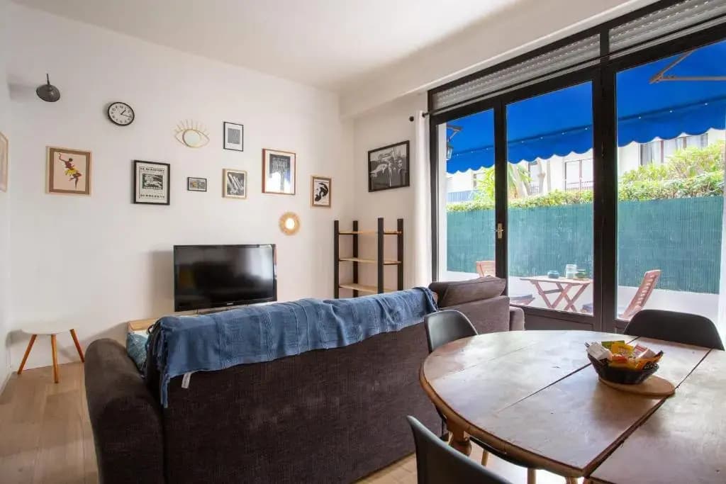 Apartment 5 minutes from the tram and 10 minutes from the sea - photo 7
