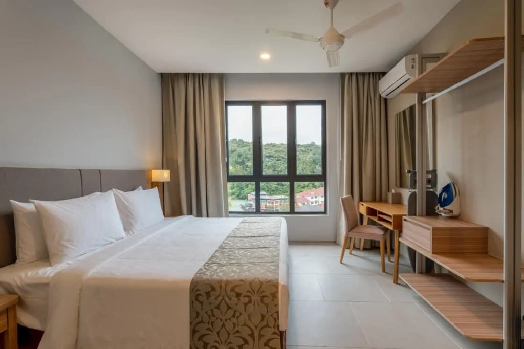 Zenith Suites Cameron - photo 13