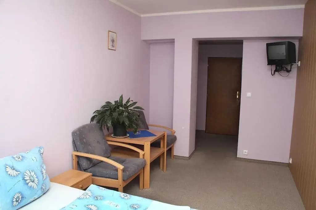 Hotel Mondeo - photo 11