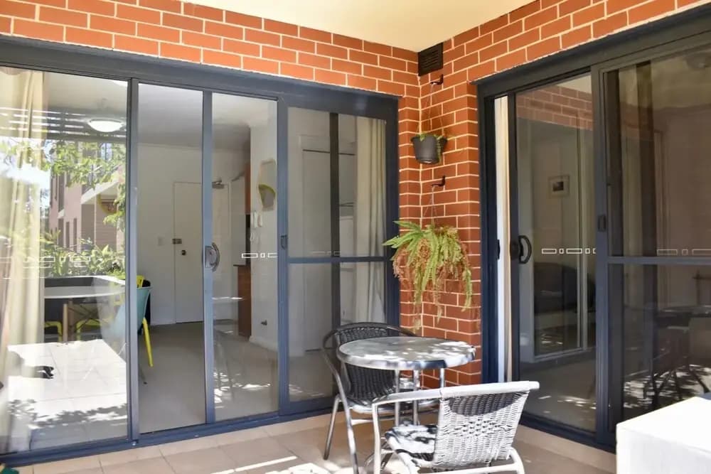 Quiet 1 Bedroom Flat in Concord - photo 5