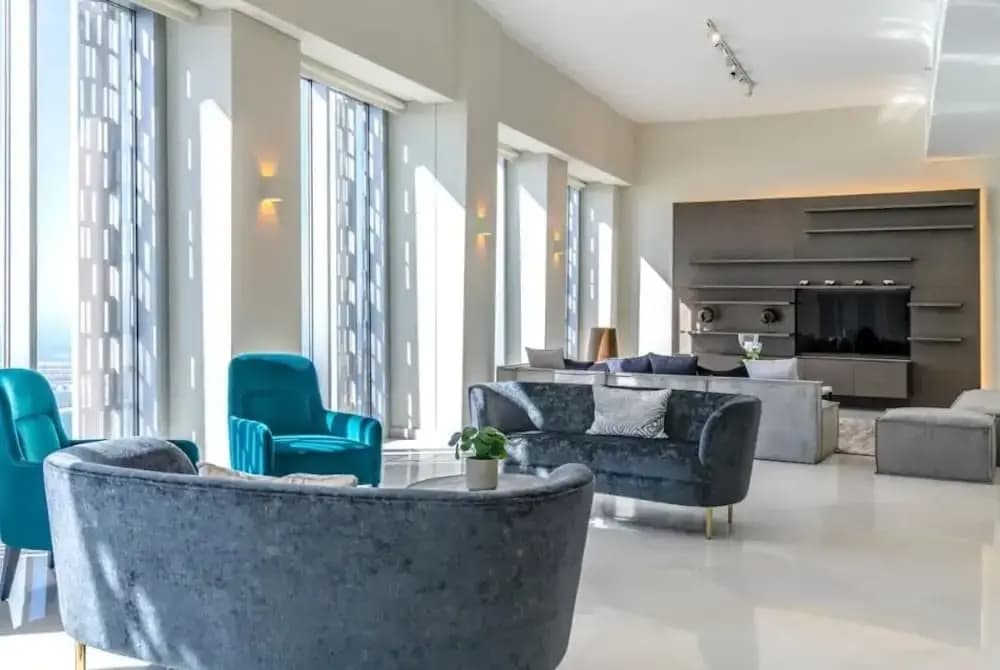 Penthouse Stunning Views Cayan Tower - main photo
