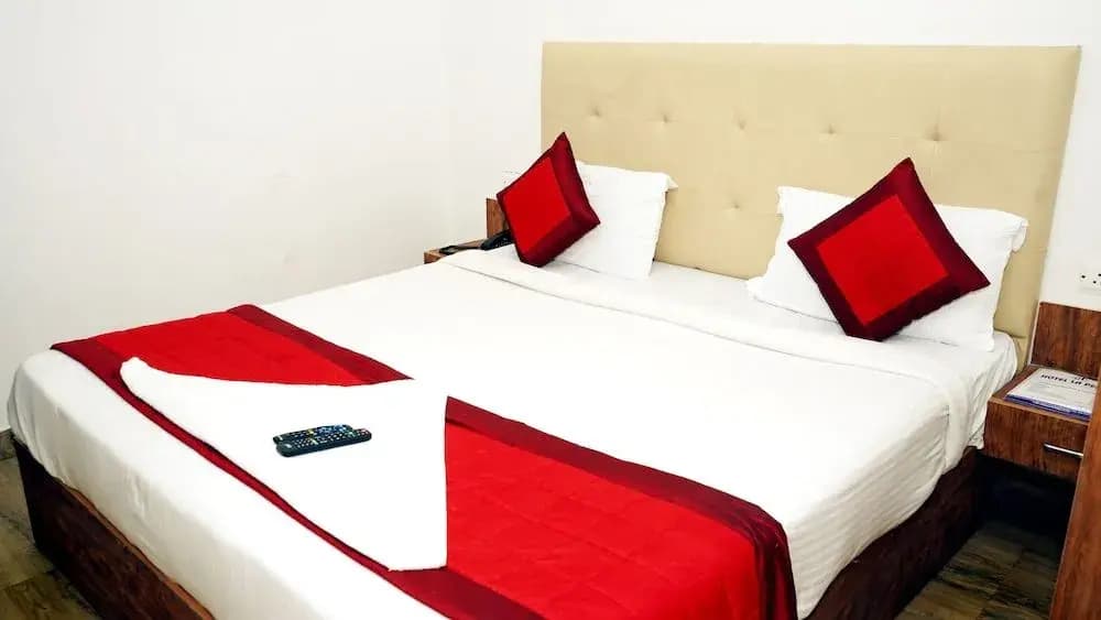 Hotel LA Pearl Inn - photo 9