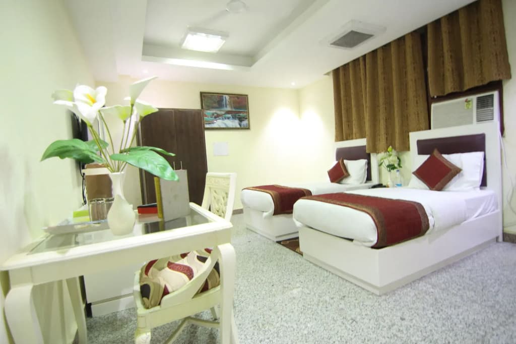 Hotel Castle Blue Delhi Airport T3 - photo 4