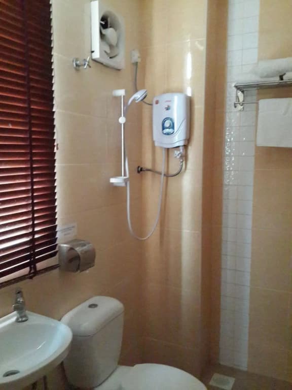 Hotel 128 - photo 8